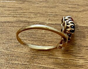 Золотое кольцо с бриллиантом 56 пробы. Сапфир, рубин, брил