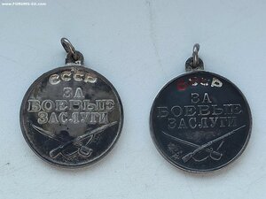2 медали ЗБЗ(номера подряд)на женщин-родственниц