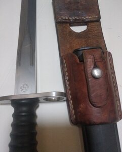 Штык-нож обр1957г. к штурмовой винтовке Sig Stg.57