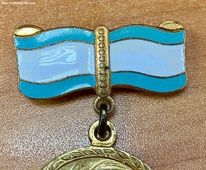 Медали Материнства 1 и 2 степени. Люксы.