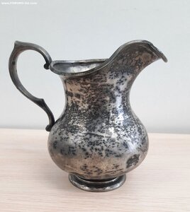 Молочник, серебро 84, С.Б 1859 г