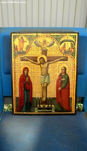 Икона "Распятие Христово" сусальное золото 19 век. редкая.