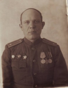 4 фото с наградами. Три Кр.Зв и др.
