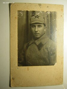 ОГПУшник в будёновке_____1932 год