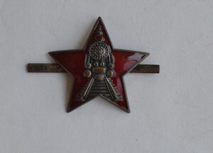 КОКАРДА ЖЕЛЕЗНОДОРОЖНАЯ В ОТЛИЧНОМ СОСТОЯНИИ