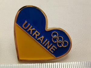 Знаки Олимпийской сборной Украины на Олимпиаде во Франции 20