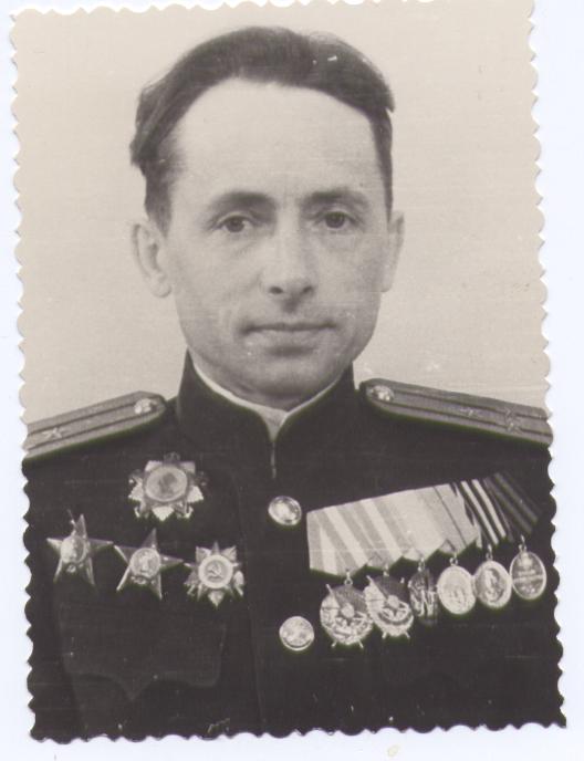 ф. кавалер ордена Нахимова