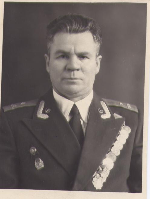 ф. Хасан