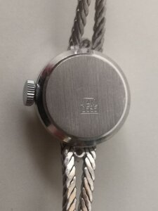Золотые часы. 585 пр. Швейцарские. Женские.