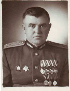 Полковник  ЧЕТЫРЕ БКЗ.