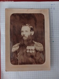 Фото 1870 е  офицер полковник Анна Владимир медаль