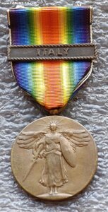 Победная медаль ПМВ с планкой ITALY США