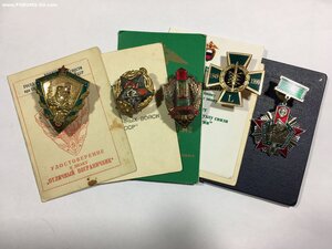 Комплект знаков на одного с доками.