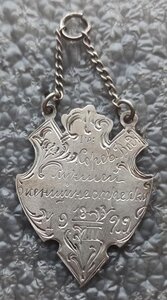 Жетон лучшей женщине стрелку 1929 г.