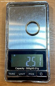 Женское золотое кольцо. 24 бриллианта. 585 проба.