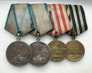 Комплект с двумя «За Отвагу» на геройского старшину.