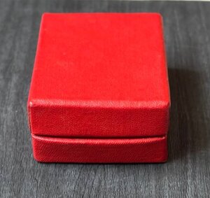 Коробка от знака, награды