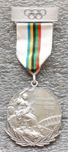 Памятные медали Олимпиад 1896-1980 гг. сертификаты