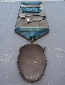 ТКЗ большой овал  № 97310 в красной коробочке, целый.