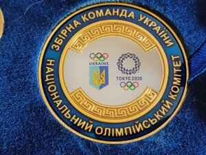 Набор знаків (28 штук)+ медаль НОК Україна 2020 р. Японія