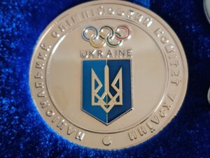 Набор знаків (28 штук)+ медаль  НОК України, РІО-ДЕ-Жанейро