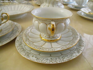 Антиквартый сервиз. На 12 персон.Мейсен.Тыква.