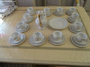 Антиквартый сервиз. На 12 персон.Мейсен.Тыква.