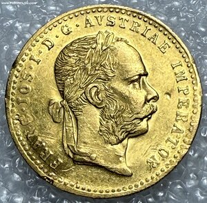 1 дукат 1915 + 4 дуката 1900