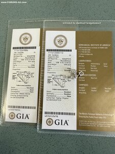 продаю серьги гвоздики с бриллиантами по 0, 5 карат бюджетно