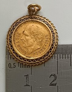 2.5 песо Мексика Золото 1945 год