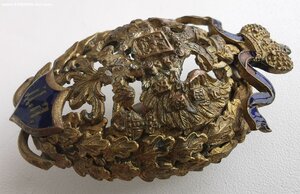 Знак Демидовского юридического лицея в Ярославле