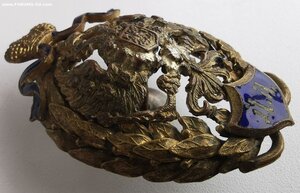 Знак Демидовского юридического лицея в Ярославле