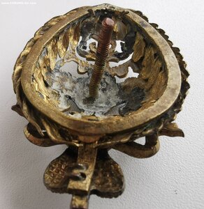 Знак Демидовского юридического лицея в Ярославле