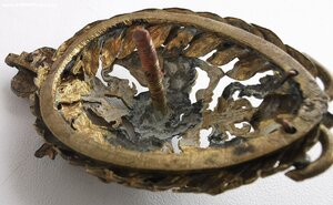 Знак Демидовского юридического лицея в Ярославле