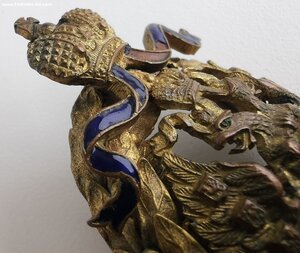 Знак Демидовского юридического лицея в Ярославле