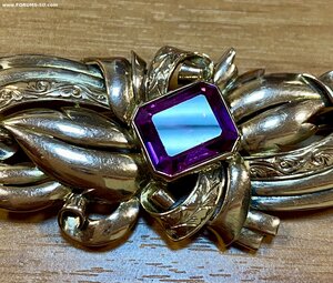 Большая золотая брошь. 13,32 грамма.