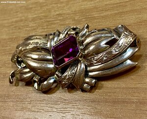 Большая золотая брошь. 13,32 грамма.