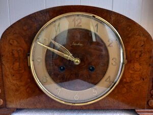 Подскажите по этим часам