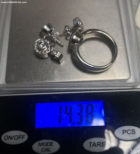 Кольцо. Кулон.. Серьги. С бриллиантами. Золото 585.