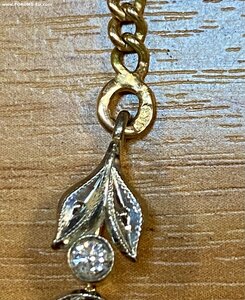 Бриллиантовое колье. 583 проба со звездой. Очень дорого.