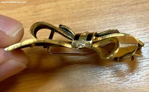 Золотая брошь 56 пробы. Большой размер. Эмаль, жемчуг