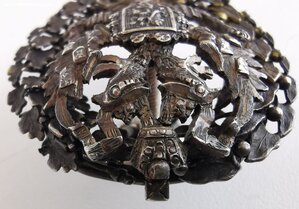 Знак об окончании Николаевской Академии Генерального Штаба.
