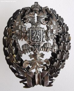 Знак об окончании Николаевской Академии Генерального Штаба.