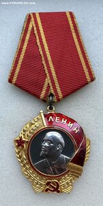 Орден ЛЕНИНА с документом.
