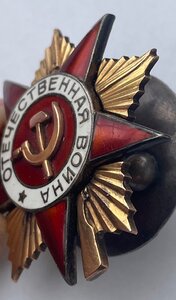 Два мерседеса номера подряд
