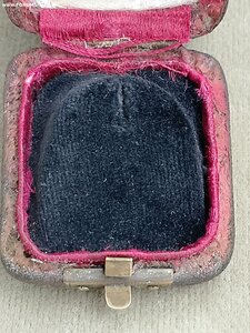 Брелок,часовой медальон, 56, с футляром.