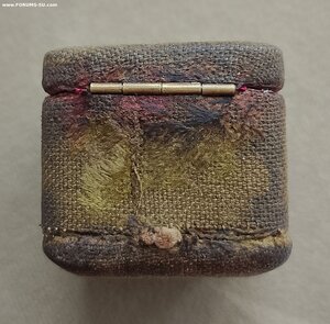 Брелок,часовой медальон, 56, с футляром.