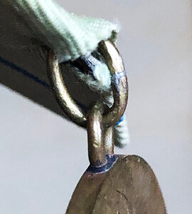 КРАСИВЫЙ ПАРТИЗАН НА КРАСИВУЮ ПАРТИЗАНКУ