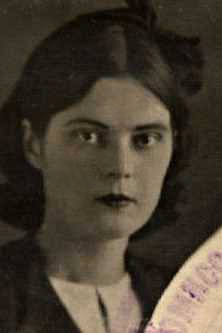 КРАСИВЫЙ ПАРТИЗАН НА КРАСИВУЮ ПАРТИЗАНКУ