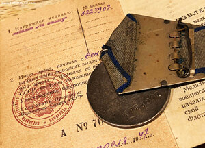 ОТВАГА СНАЙПЕРА НА ДОКЕ